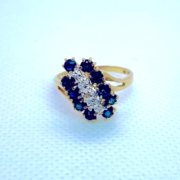 10K Gold Diamond & Sapphire Ring